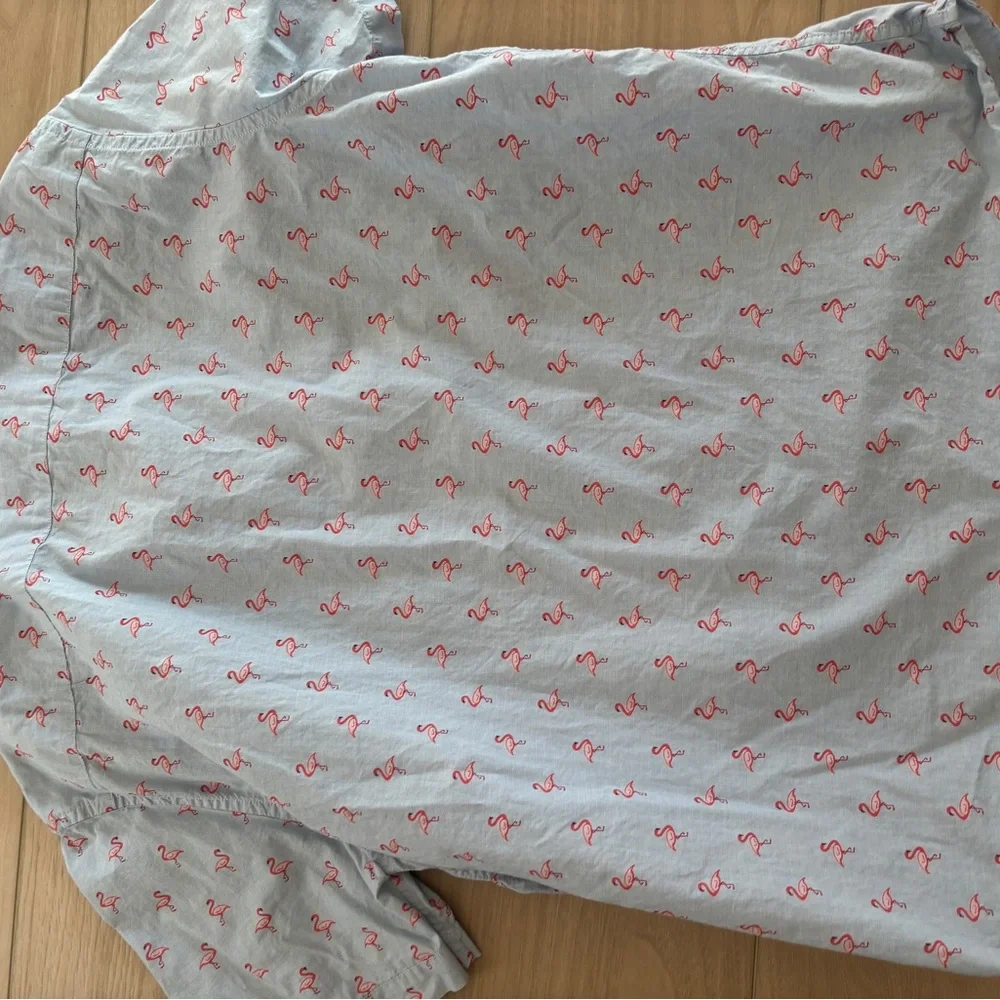 Banana Republic Light Gray Shirt with Pink Flamingo Print